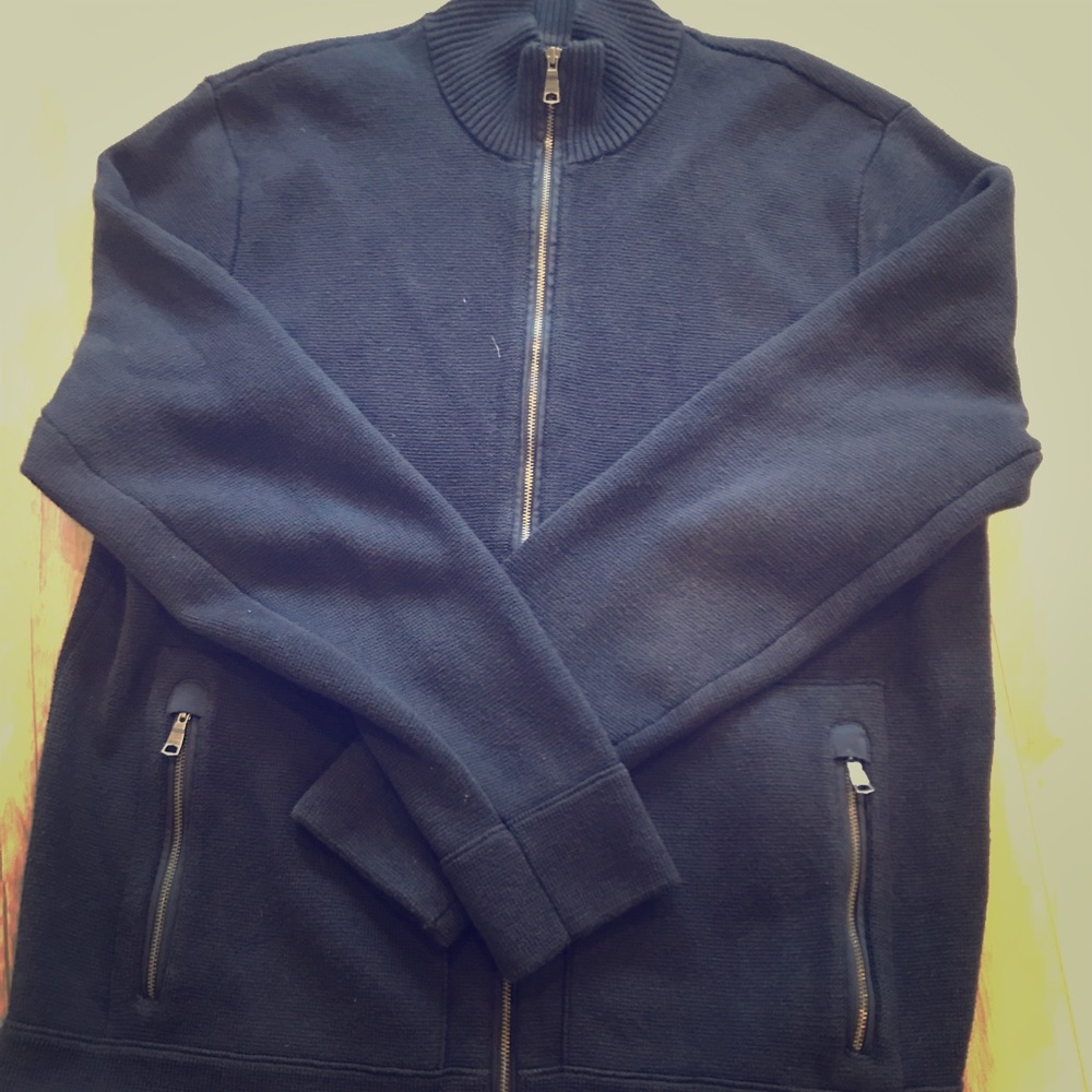 Men’s navy blue Banana Republic sweater